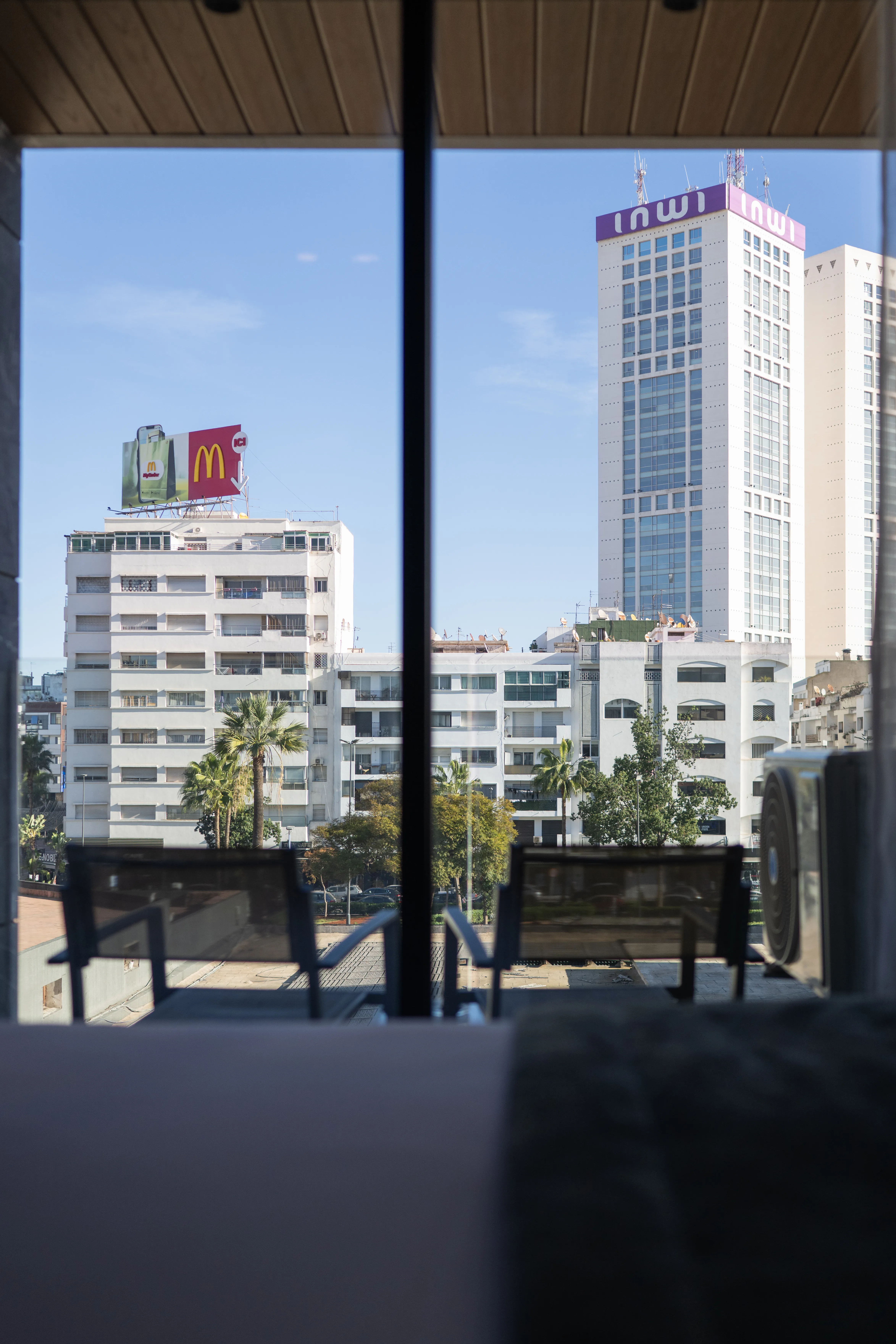 Suite Standard avec Terrasse – Vue Cour thumbnail 7
